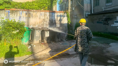 荆州区城南街道御河社区：严防“基孔肯雅热” 消杀筑牢“防护墙”