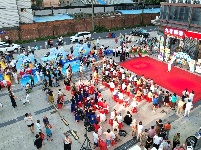 图集 | 邻里嘉年华 夏日烟火气