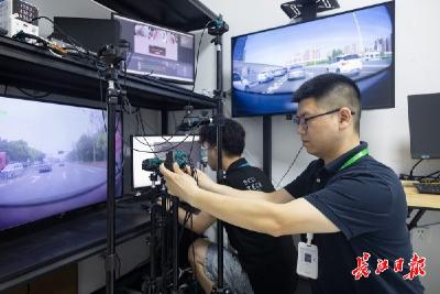 敢投创新的种子、营造成长的生态，5只行业第一股出自武汉