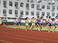 图集丨田径赛场龙争虎斗 湖北少年青春激扬
