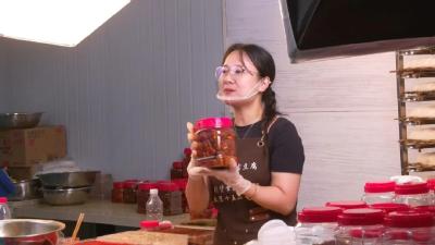 “鲜、香、辣、嫩” ！荆州这一美食香飘万里