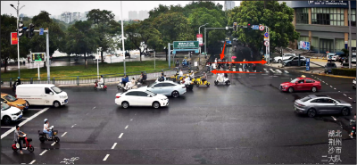 江汉风提醒：荆州城区这21个路口红灯时不要右转