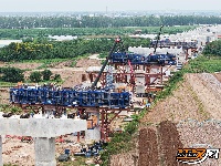 李埠长江公铁大桥北岸引桥施工按下快进键
北岸塔柱建设高度已超过150米