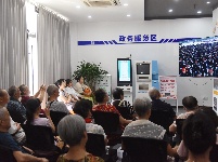 铭记历史，珍惜当下！荆州各界收听收看阅兵盛况