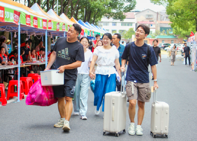 4.3万人抵达荆州！热烈欢迎~