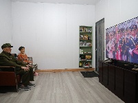 图集丨荆州抗战老战士收看九三盛大阅兵