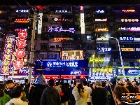 图集 | 荆州五一路文创市集人潮如流