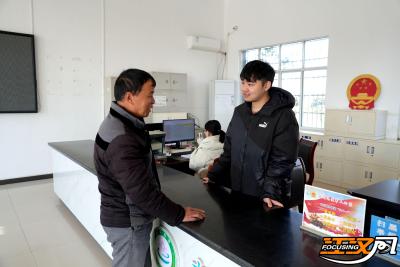 今年，江陵县26名大学生享受就业见习补贴