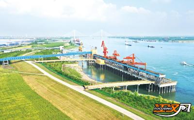 枢纽壮腰通四海