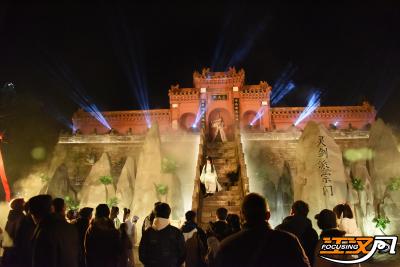 沉浸式穿越仙侠世界！灵剑山奇幻夜启幕，解锁荆州沉浸式文旅新体验