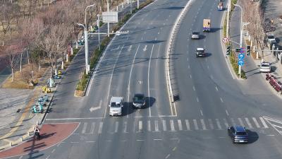 荆州“空中警察”上岗 立体巡查守护道路安全