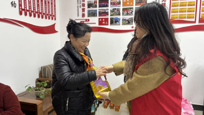 荆州区河套社区：积分兑换暖人心 志愿精神永传承