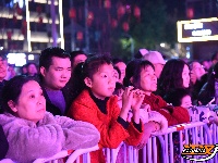 荆州十二时辰“新春江湖音乐会”燃情开唱