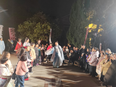 荆州：猜卧底、学剑术、看铁花……灵剑山让你体验奇幻仙侠夜游 祈愿好运新年