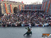 大年初一 东门好戏连台 游客嗨翻天