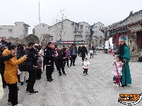 图集 | 荆州古城：春节长假首日 三国风情年味浓