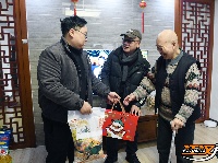荆州市摄协携手爱心企业开展新春走基层 传递温暖与祝福