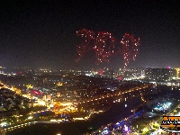 “凤舞九天”无人机秀震撼首秀