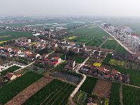 李埠长江公铁大桥
南、北两岸主塔“牵手”进入关键期