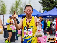 图集 | 热血沸腾！2026荆州马拉松现场直击