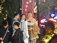 “荆马之夜”燃情开启，运动狂欢提前来袭