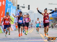 图集 | 热血沸腾！2026荆州马拉松现场直击