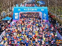 图集 | 热血沸腾！2026荆州马拉松现场直击