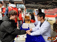 荆州开展学雷锋纪念日主题志愿服务活动