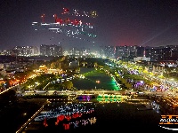 图集 | “荆州十二时辰·荆马之夜”无人机秀点亮古城夜空