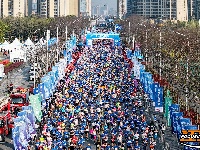 图集 | 热血沸腾！2026荆州马拉松现场直击