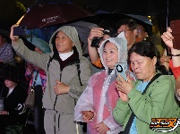 黄石荆州球迷狂欢夜 荆楚文脉与足球激情完美碰撞