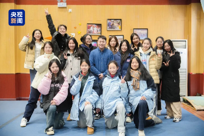 全网爆火的小学生微电影，是体育老师拍的！