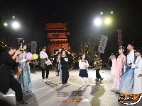 图集 | 清明假期，荆州“十二时辰”夜场更嗨