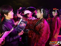 黄石荆州球迷狂欢夜 荆楚文脉与足球激情完美碰撞