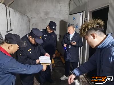 再次集结亮剑！三部门凌晨突击检查 筑牢肉制品安全防线