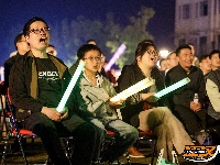 观战“楚超” 沙市码头同步开启球迷狂欢