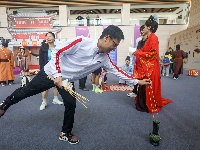 荆州2026全国历史文化名城羽毛球邀请赛开幕式举行