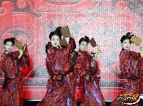 黄石荆州球迷狂欢夜 荆楚文脉与足球激情完美碰撞