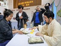 荆州2026全国历史文化名城羽毛球邀请赛开幕式举行