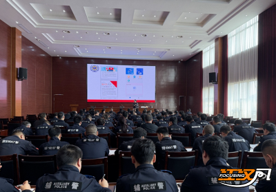 荆州市红十字会联合市急救中心在反腐倡廉教育基地举办初级救护员培训