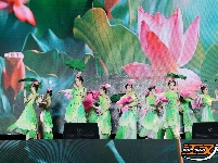 黄石荆州球迷狂欢夜 荆楚文脉与足球激情完美碰撞