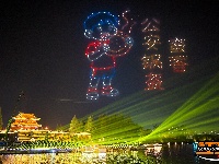 图集 | 清明假期，荆州东门越夜越精彩