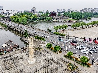 满城花海！荆州古城盛装迎五一