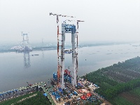 图集｜荆州李埠长江公铁大桥北岸施工有序推进