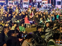 观战“楚超” 沙市码头同步开启球迷狂欢