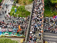 千人战国袍花车巡游  沸腾“五一”假期