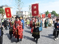 “ 五一” 老南门 节日的喜庆氛围拉满