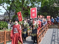 “ 五一” 老南门 节日的喜庆氛围拉满