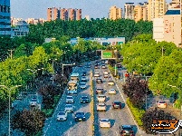 荆州中心城区恢复正常秩序