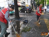 图集 | 道路恢复如初 红马甲是城市最耀眼的风景